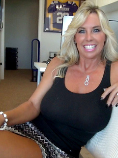 hot babe fuck Wifey
